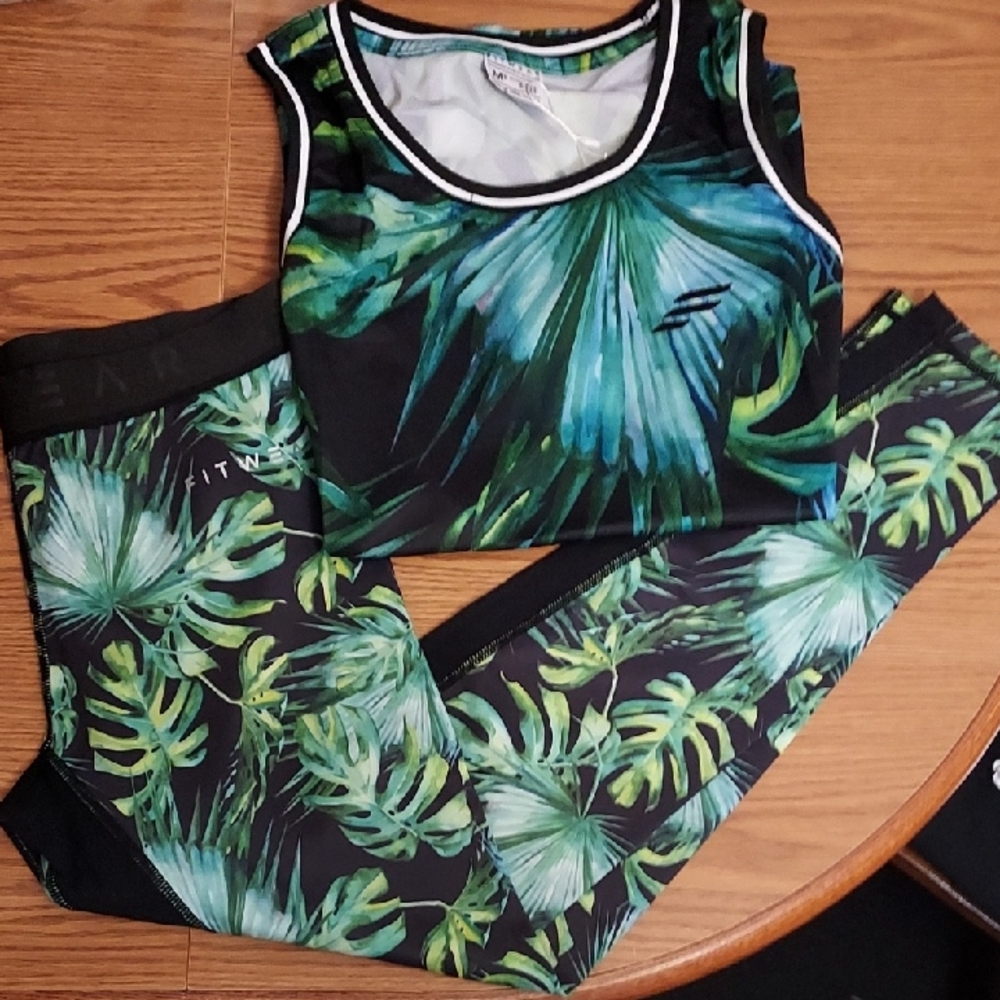 Womens Fitwear Set